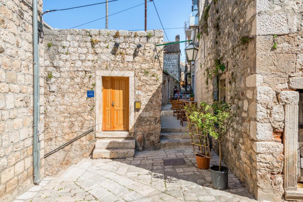 Apartments Villa Tudor 2 Hvar Town Eksteriør billede